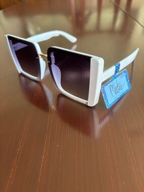 Mackie 100% UV protection Square Frame,purple lens,white arms, gold bridge